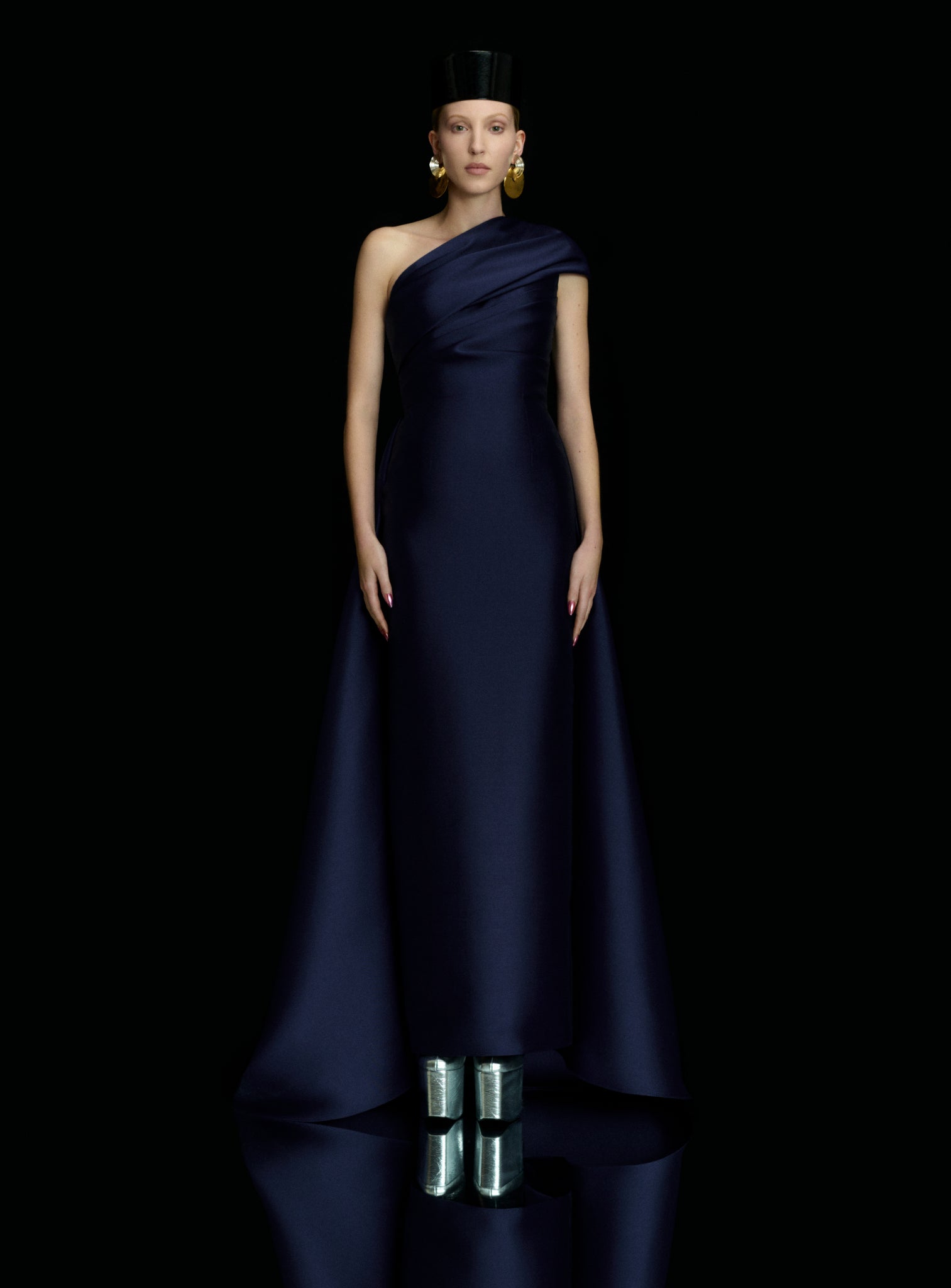 The Alba Maxi Dress in Navy